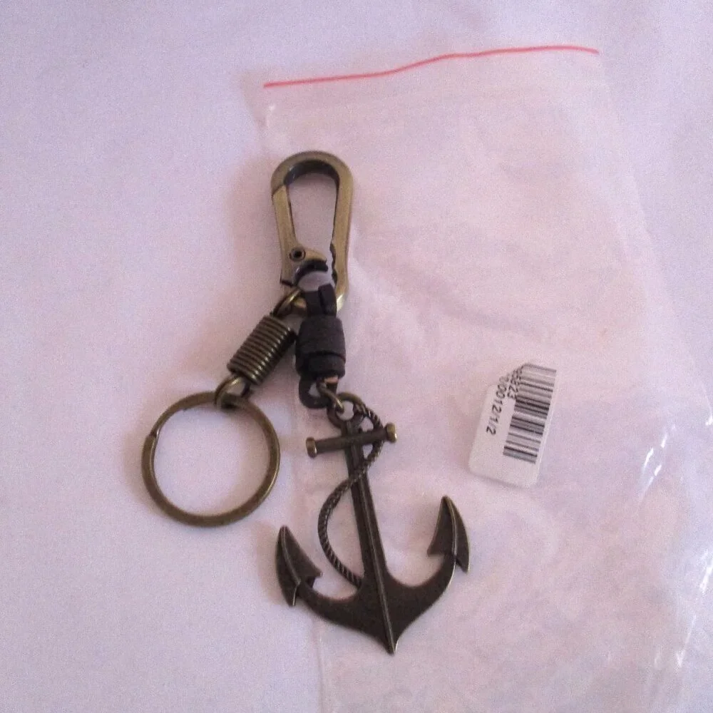 ANCHOR Keychain in Faux Leather and Goldtone Gift Box